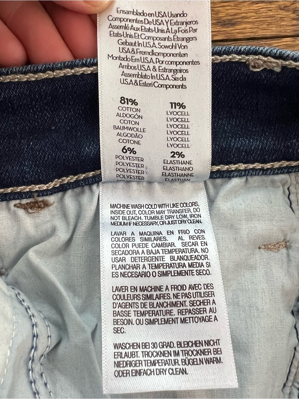 NWOT MOTHER The Hustler Ankle Fray jeans in size 27 - Picture 10 of 13